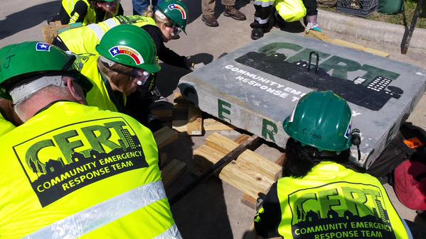 Photo 1 CERT Team Leveraging Object